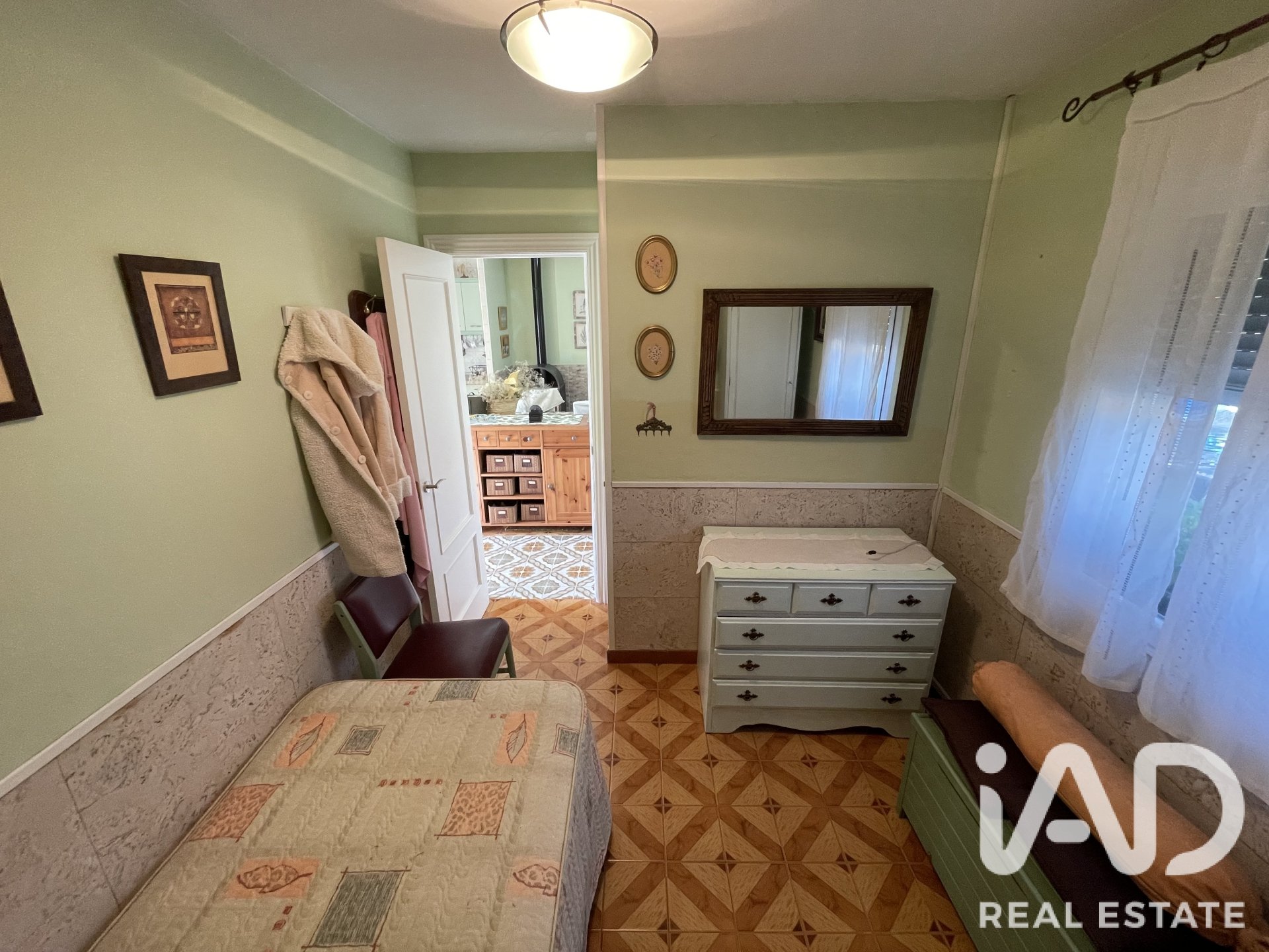 House in Chozas de Abajo, Leon, Spain 2 bedrooms, 98 sq.m. No. 192164