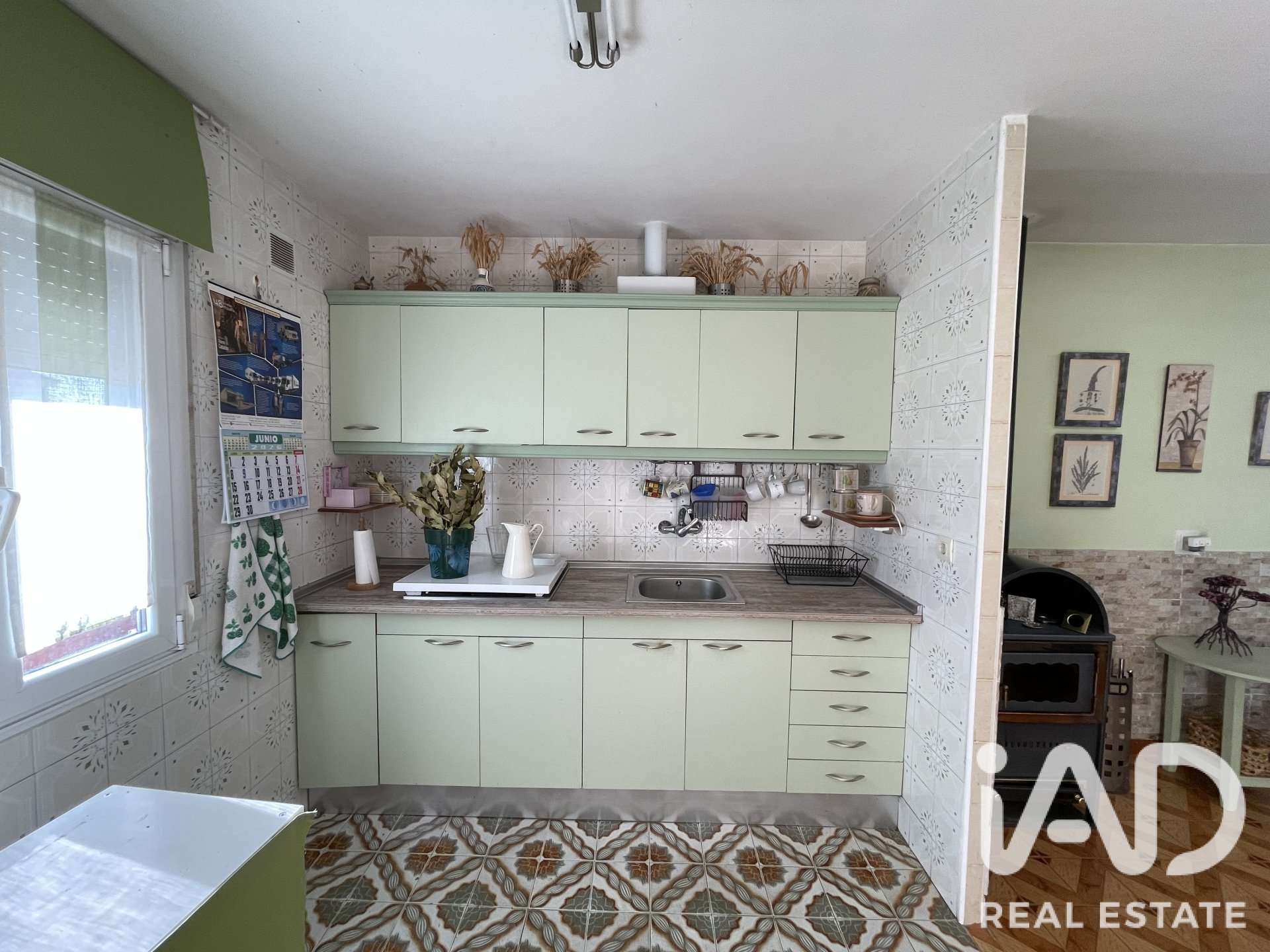 House in Chozas de Abajo, Leon, Spain 2 bedrooms, 98 sq.m. No. 192164