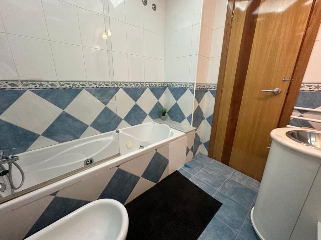 Квартира в Торревьеха, Аликанте, Испания 2 спальни, 112м2 №145361