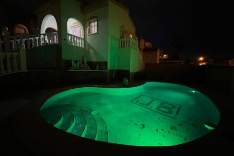 Villa till salu i Ciudad Quesada, Alicante, Spanien 3 sovrum, 150 kvm. Nr. 145363 - foto 30