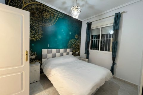 Villa till salu i Ciudad Quesada, Alicante, Spanien 3 sovrum, 150 kvm. Nr. 145363 - foto 24