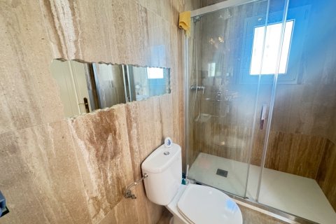 Huvila myytävänä Las Ramblas, Alicante, Espanja, 3 makuuhuonetta, 132 m2 No. 145364 - kuva 16