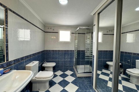 Penthäuser zum Verkauf Torrevieja, Alicante, Spanien 3 Schlafzimmer, 121 m2 Nr. 112897 - Foto 18