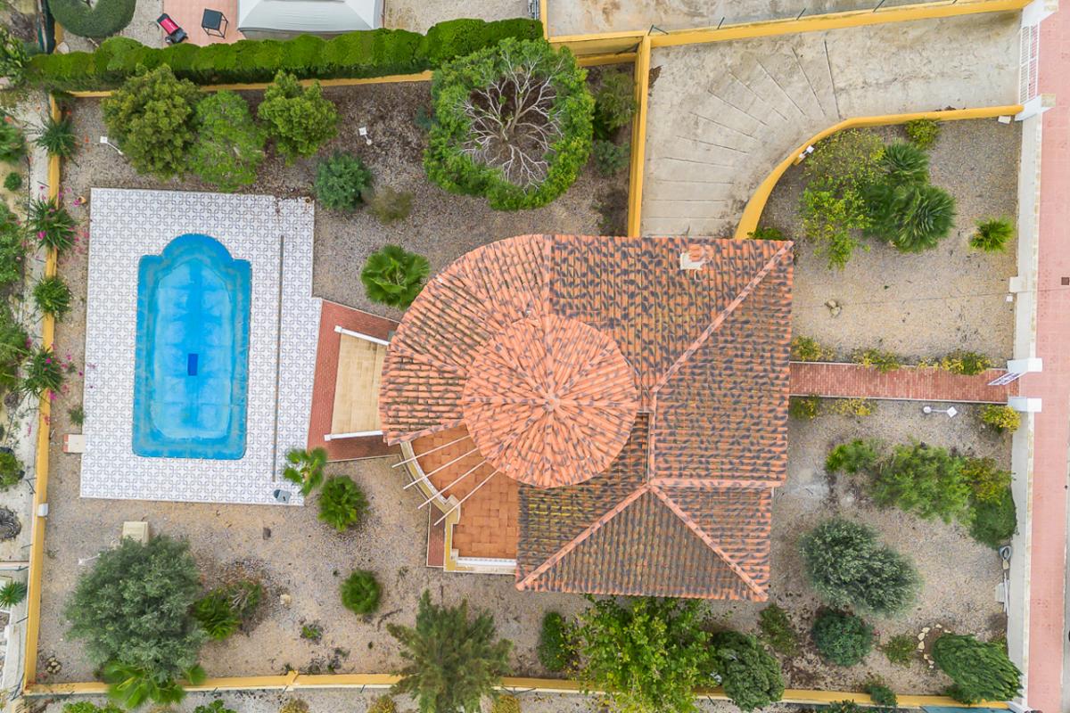 Villa en Algorfa, Alicante, España 4 dormitorios, 220 m2 No. 112903