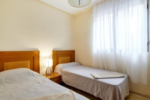 Appartamento in vendita Torrevieja, Alicante, Spagna 3 camere da letto, 156 mq. N° 112898 - foto 14