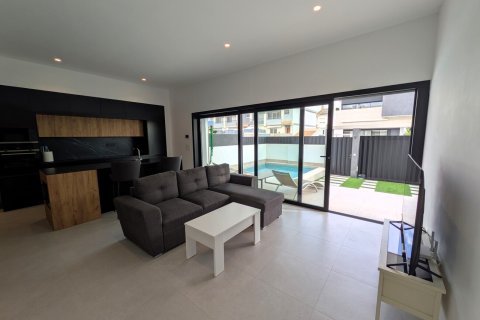 Bungalowi myytävänä Pilar de la Horadada, Alicante, Espanja, 3 makuuhuonetta,  No. 138882 - kuva 20