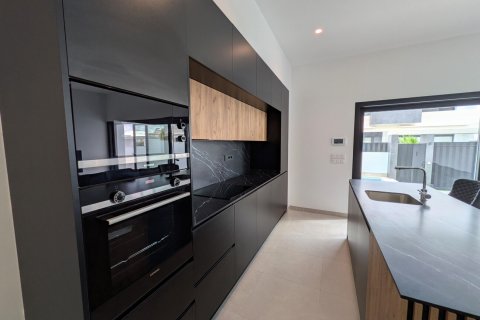 Bungalowi myytävänä Pilar de la Horadada, Alicante, Espanja, 3 makuuhuonetta,  No. 138882 - kuva 17