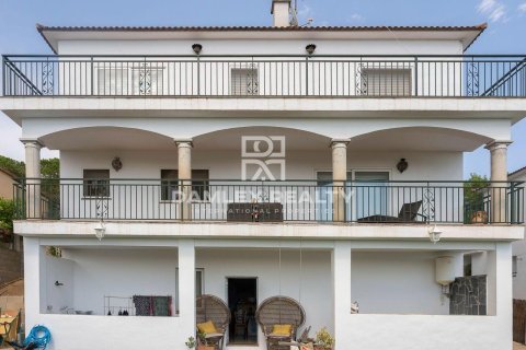 Māja pārdošanā Lloret de Mar, Girona, Spānijā 3 istabas, 208 m2 Nr. 177280 - attēls 2