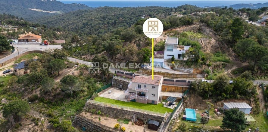 Māja Lloret de Mar, Girona, Spānijā 3 istabas, 130 m2 Nr. 177281
