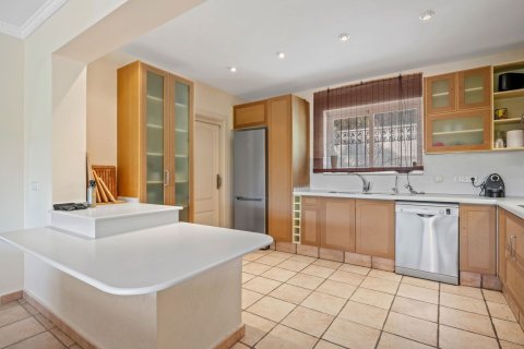 Działka w Altea, Alicante, Hiszpania 6 sypialni, 425 mkw. nr 179814 – zdjęcie 25