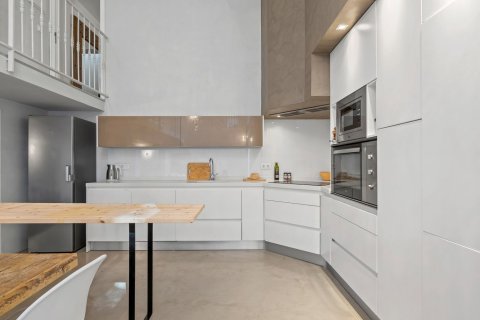 Działka w Altea, Alicante, Hiszpania 6 sypialni, 425 mkw. nr 179814 – zdjęcie 17