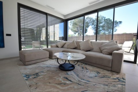 Huvila myytävänä Dehesa De Campoamor, Alicante, Espanja, 3 makuuhuonetta, 237 m2 No. 179813 - kuva 6