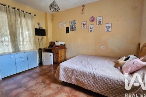 Hus till salu i Aguilas, Murcia, Spanien 5 sovrum, 259 kvm. Nr. 173287 - foto 8