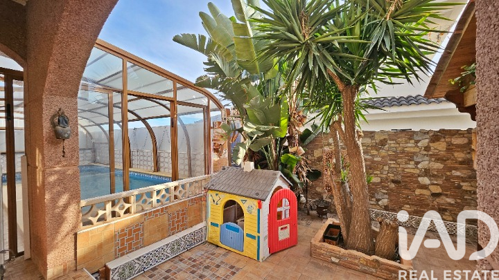 Casa a Aguilas, Murcia, Spagna 5 camere da letto, 259 mq. N° 173287