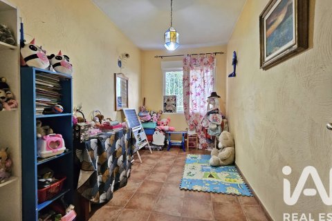 Hus till salu i Aguilas, Murcia, Spanien 5 sovrum, 259 kvm. Nr. 173287 - foto 13