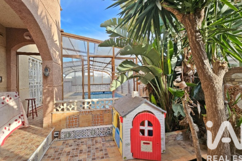 Hus till salu i Aguilas, Murcia, Spanien 5 sovrum, 259 kvm. Nr. 173287 - foto 29