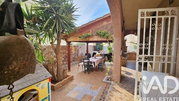 Casa a Aguilas, Murcia, Spagna 5 camere da letto, 259 mq. N° 173287