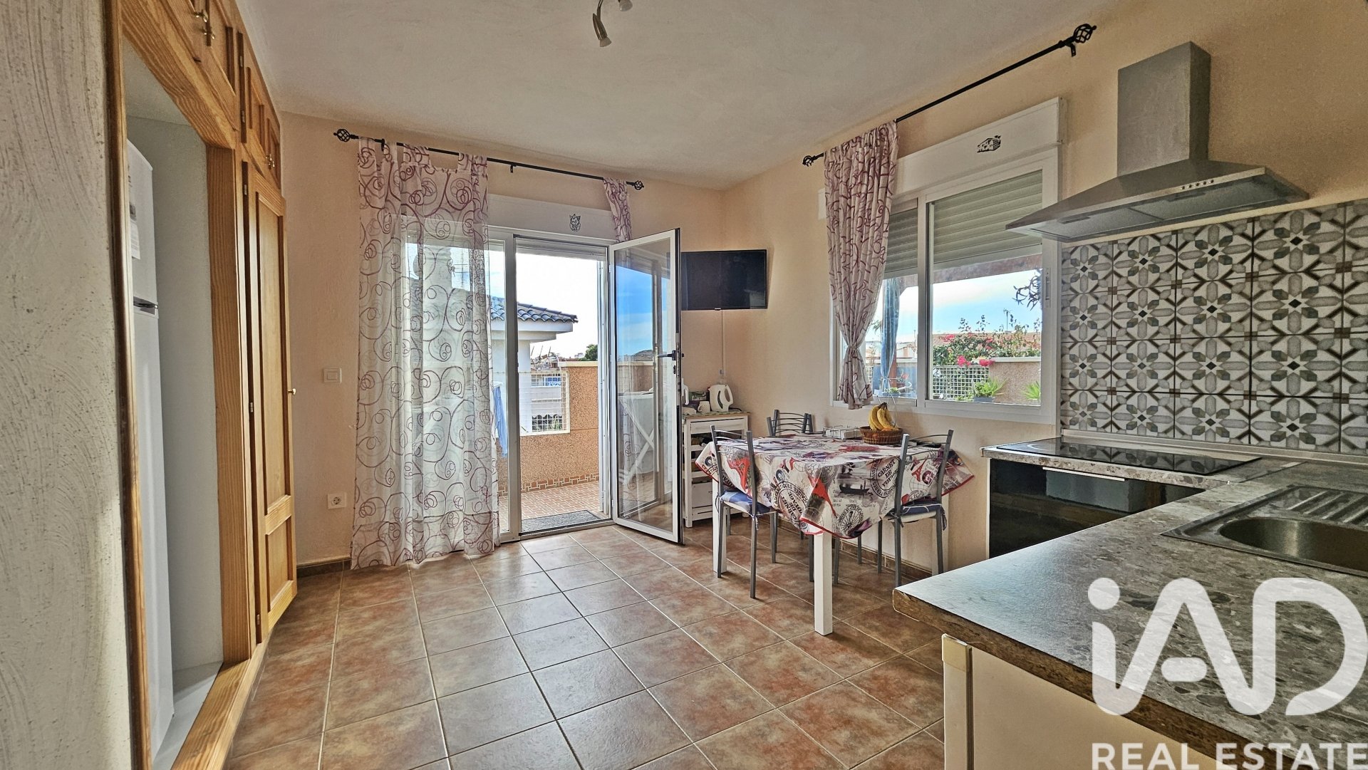 Casa a Aguilas, Murcia, Spagna 5 camere da letto, 259 mq. N° 173287