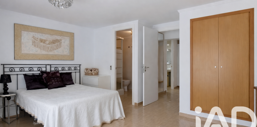 Radhus i Salou, Tarragona, Spanien 3 sovrum, 110 kvm. Nr. 173289