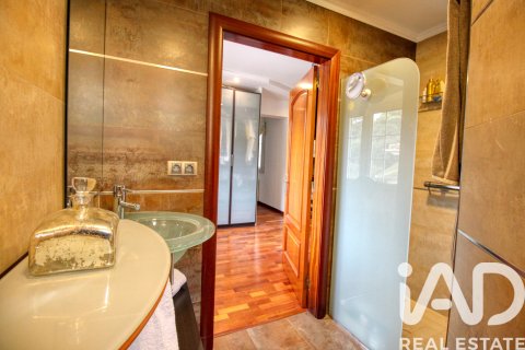 Hus till salu i Girona, Spanien 3 sovrum, 317 kvm. Nr. 173291 - foto 27