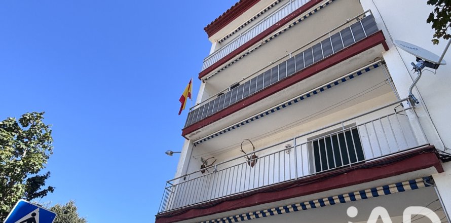 Lägenhet i Llanca, Girona, Spanien 4 sovrum, 91 kvm. Nr. 196567