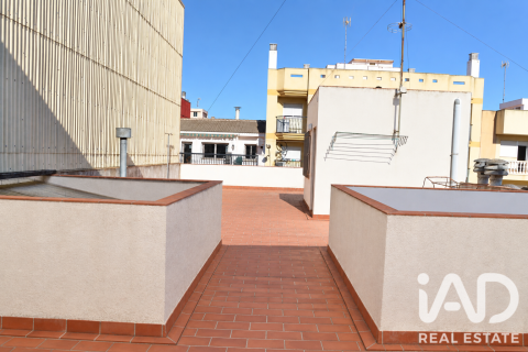 Hus till salu i Vinaros, Castellon, Spanien 4 sovrum, 283 kvm. Nr. 196561 - foto 3