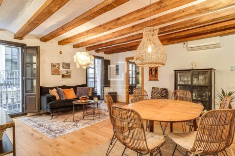 Apartment in Barcelona, Spain 3 bedrooms, 91 sq.m. No. 167963