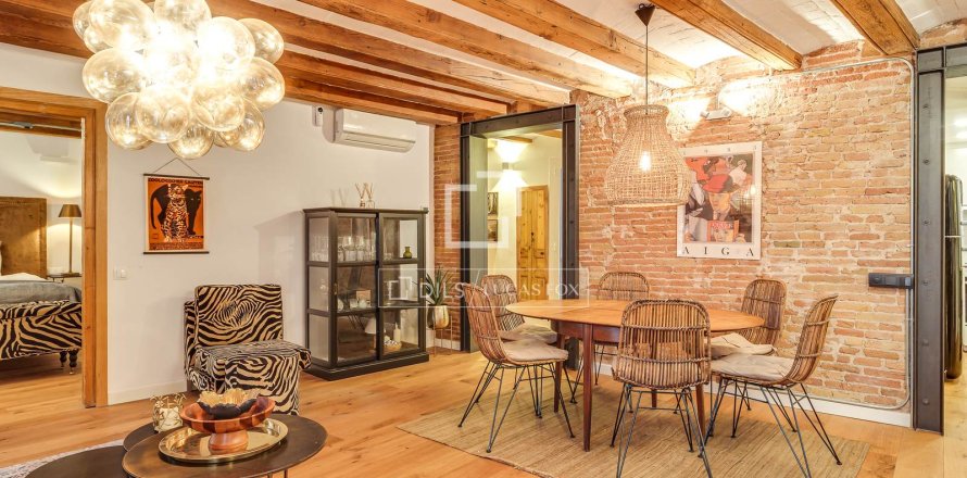 Apartamento en Barcelona, España 3 dormitorios, 91 m2 No. 167963