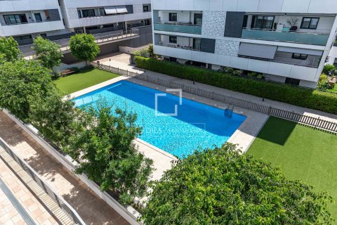 Apartment for sale in Sant Just Desvern, Barcelona, Spain 4 bedrooms, 116 sq.m. No. 167960 - photo 20