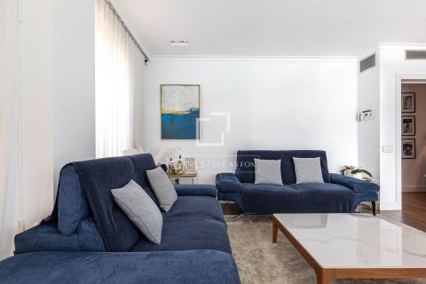 Apartment for sale in Sant Just Desvern, Barcelona, Spain 4 bedrooms, 116 sq.m. No. 167960 - photo 26