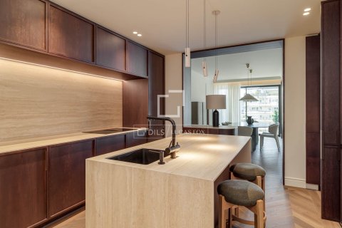 Apartment for sale in Barcelona, Spain 3 bedrooms, 211 sq.m. No. 167959 - photo 14