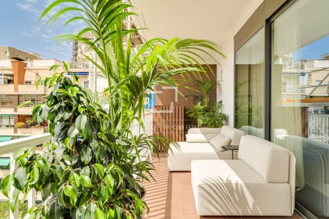 Apartment for sale in Barcelona, Spain 3 bedrooms, 211 sq.m. No. 167959 - photo 6