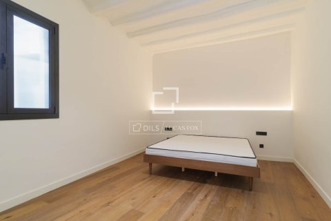 Apartment for sale in Barcelona, Spain 2 bedrooms, 101 sq.m. No. 167962 - photo 8