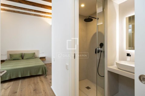 Huoneisto vuokrattavana Barcelona, Espanja, 2 makuuhuonetta, 115 m2 No. 167965 - kuva 30