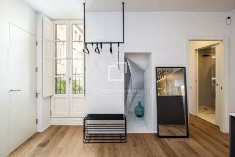 Huoneisto vuokrattavana Barcelona, Espanja, 2 makuuhuonetta, 115 m2 No. 167965 - kuva 28