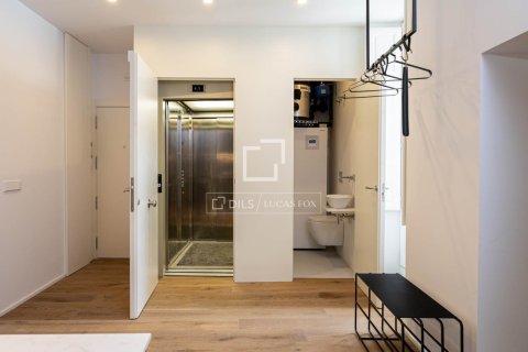Huoneisto vuokrattavana Barcelona, Espanja, 2 makuuhuonetta, 115 m2 No. 167965 - kuva 24