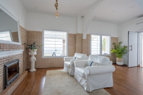 Casa in vendita a Vilanova i la Geltru, Barcelona, Spagna 5 camere da letto, 300 mq. N° 167716 - foto 10