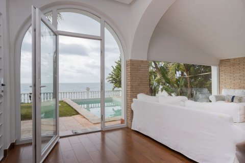 Casa in vendita a Vilanova i la Geltru, Barcelona, Spagna 5 camere da letto, 300 mq. N° 167716 - foto 14