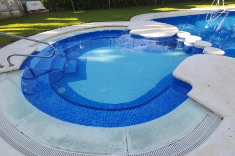 Apartment for sale in Alicante, Spain 2 bedrooms, 136 sq.m. No. 148780 - photo 21