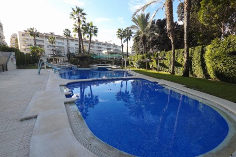 Apartment for sale in Alicante, Spain 2 bedrooms, 136 sq.m. No. 148780 - photo 20