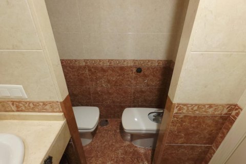 Apartment for sale in Alicante, Spain 2 bedrooms, 136 sq.m. No. 148780 - photo 14