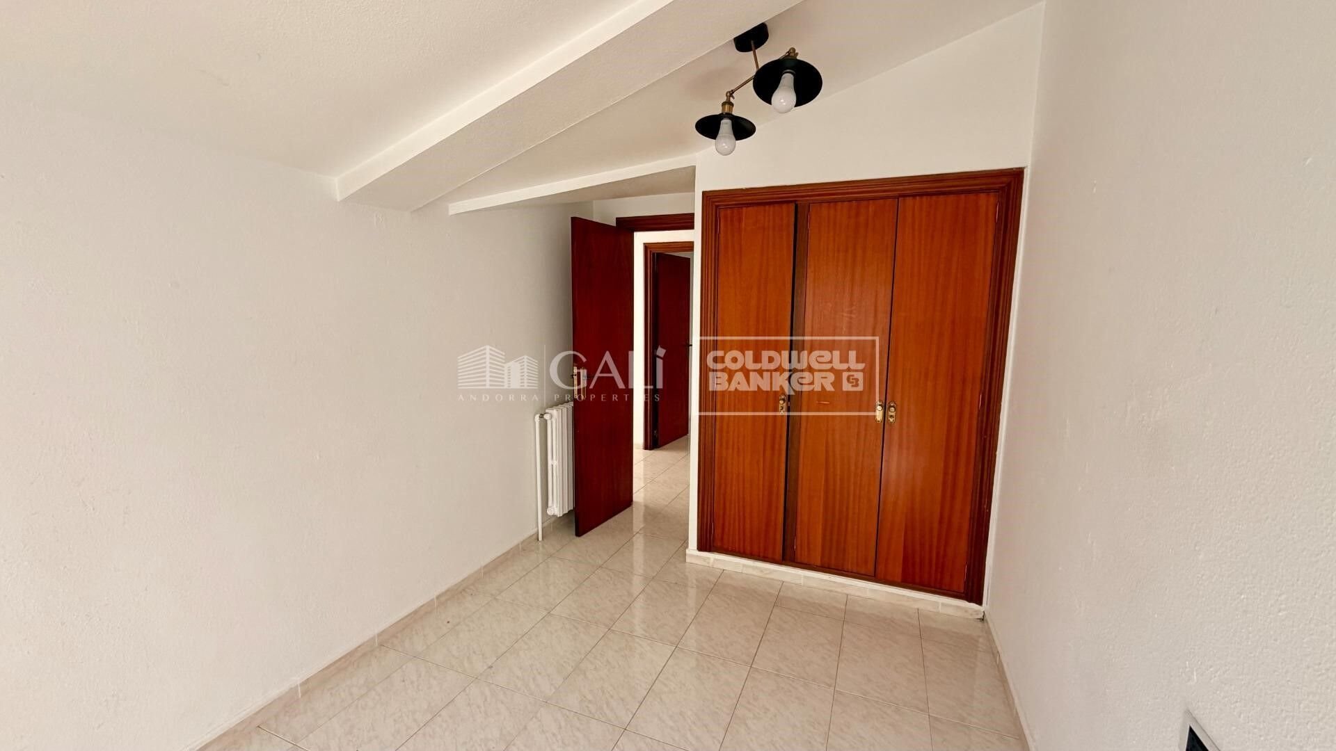 Apartment in Principado De Andorra (Ninguna Poblacion Tiene C.P.), Lleida, Spain 2 bedrooms, 70 sq.m. No. 178416