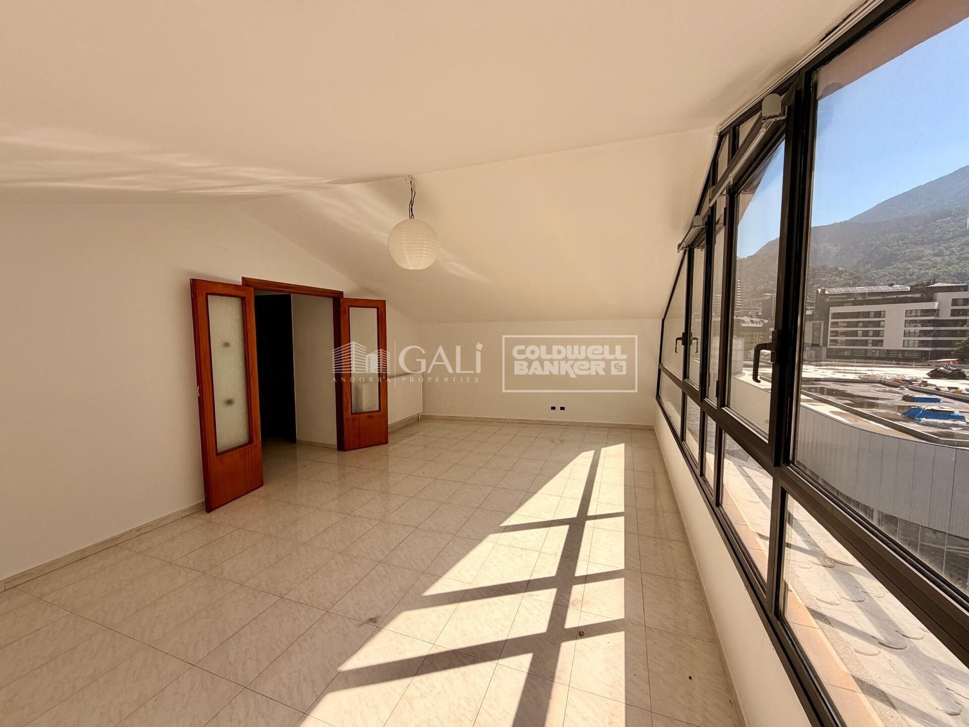 Apartment in Principado De Andorra (Ninguna Poblacion Tiene C.P.), Lleida, Spain 2 bedrooms, 70 sq.m. No. 178416