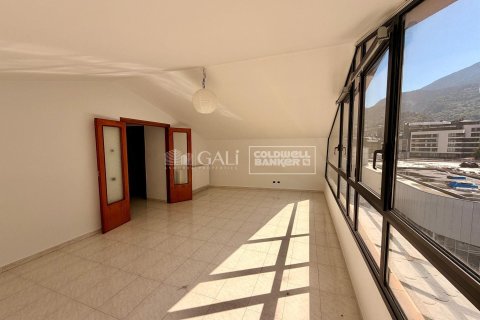 Huoneisto vuokrattavana Principado De Andorra (Ninguna Poblacion Tiene C.P.), Lleida, Espanja, 2 makuuhuonetta, 70 m2 No. 178416 - kuva 4