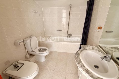 Huoneisto vuokrattavana Principado De Andorra (Ninguna Poblacion Tiene C.P.), Lleida, Espanja, 2 makuuhuonetta, 70 m2 No. 178416 - kuva 16