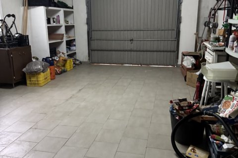 Villa for sale in Tarbena, Alicante, Spain 4 bedrooms,  No. 149978 - photo 8