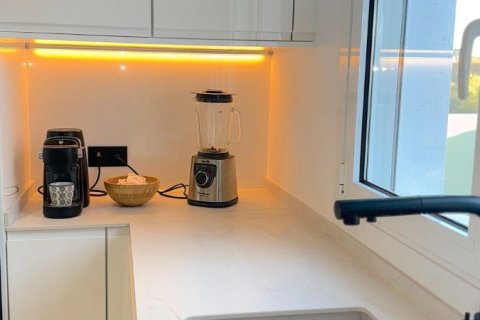 Villa for sale in L'Alfàs del Pi, Alicante, Spain 4 bedrooms, 350 sq.m. No. 149977 - photo 10