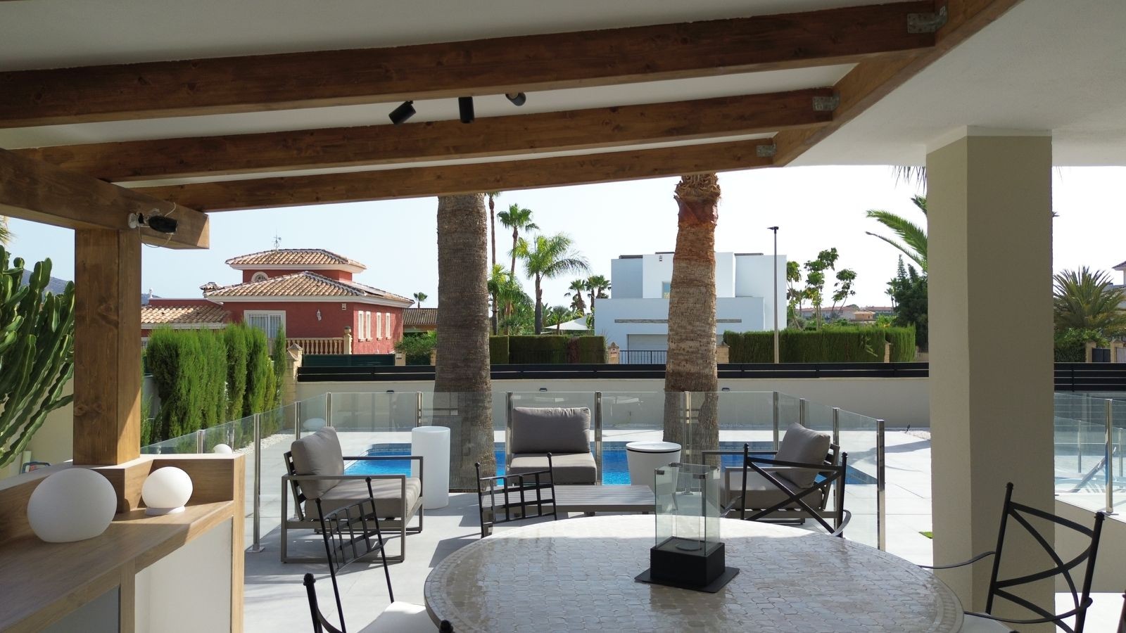 Villa i L'Alfàs del Pi, Alicante, Spanien 4 sovrum, 350 kvm. Nr. 149977
