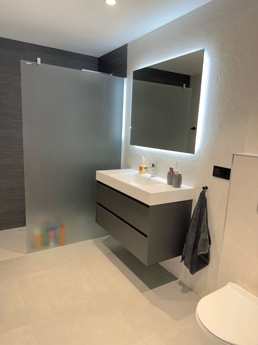 Villa i L'Alfàs del Pi, Alicante, Spanien 4 sovrum, 350 kvm. Nr. 149977