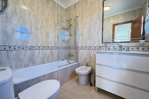 Villa in vendita a Villamartin, Alicante, Spagna 3 camere da letto, 100 mq. N° 149974 - foto 23